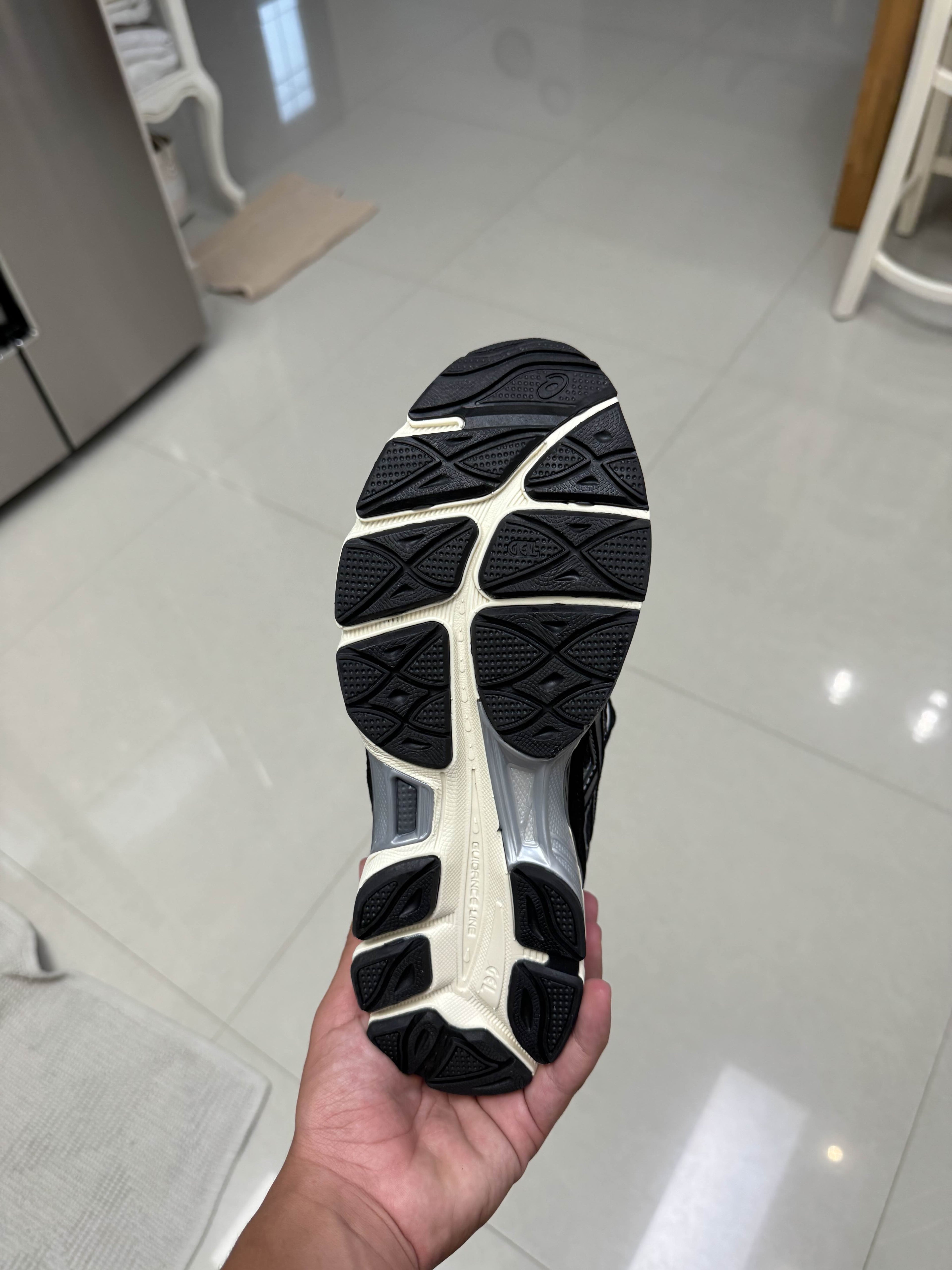Asics Gel NYC " White Smoke Grey "